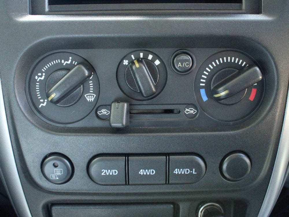 スズキ ジムニー XC 4WD17枚目