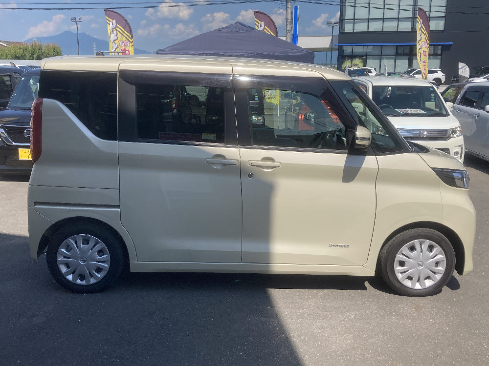 ニッサン　ルークス　X3枚目