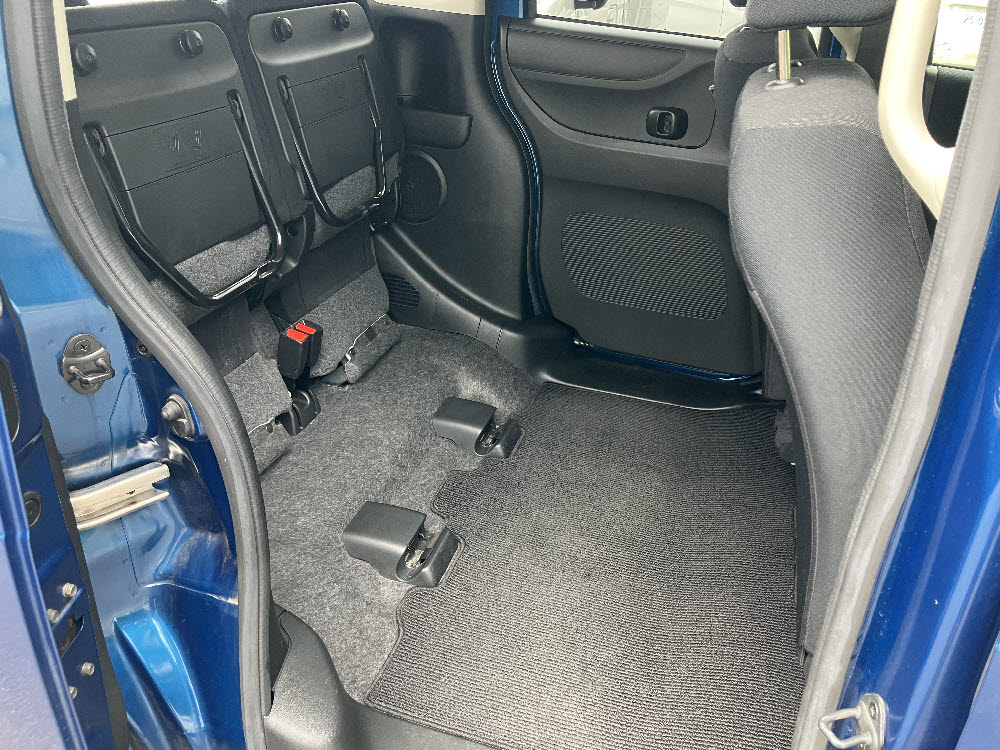 ホンダ　Ｎ ＢＯＸカスタム　GLパッケージ11枚目