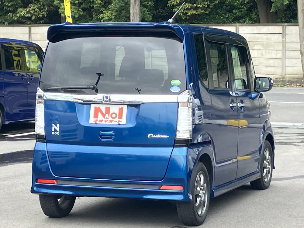 ホンダ　Ｎ ＢＯＸカスタム　GLパッケージ7枚目