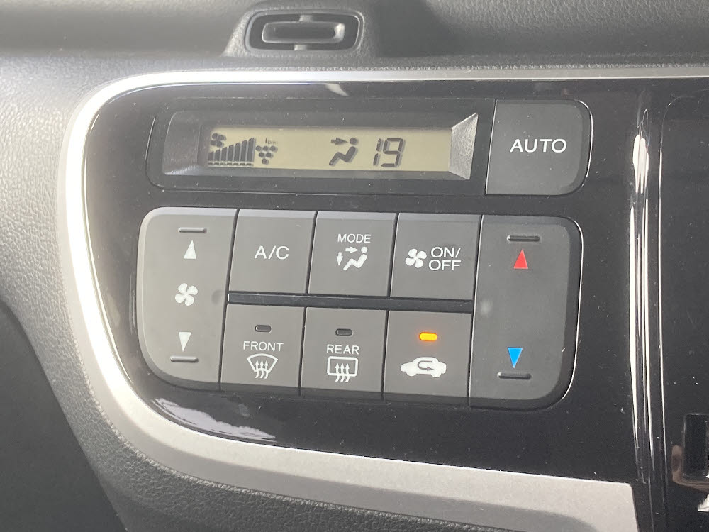ホンダ　N BOXカスタム　SSパッケージ16枚目