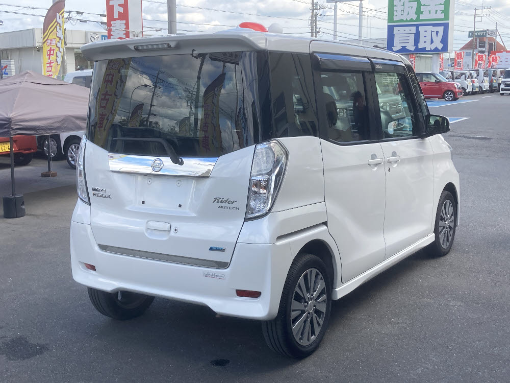 ニッサン　デイズルークス　ハイウェイスターライダーX4枚目