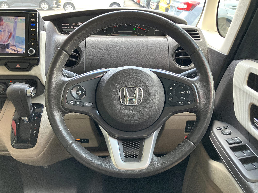 ホンダ N BOX GEXターボホンダセンシング13枚目