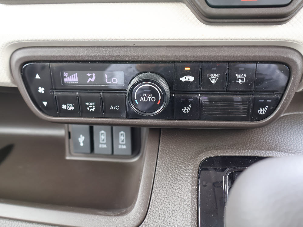 ホンダ N BOX L13枚目