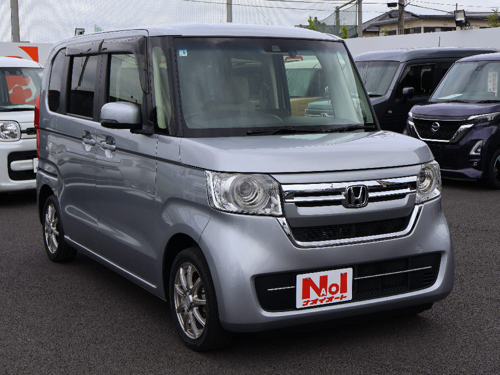 ホンダ N BOX L2枚目