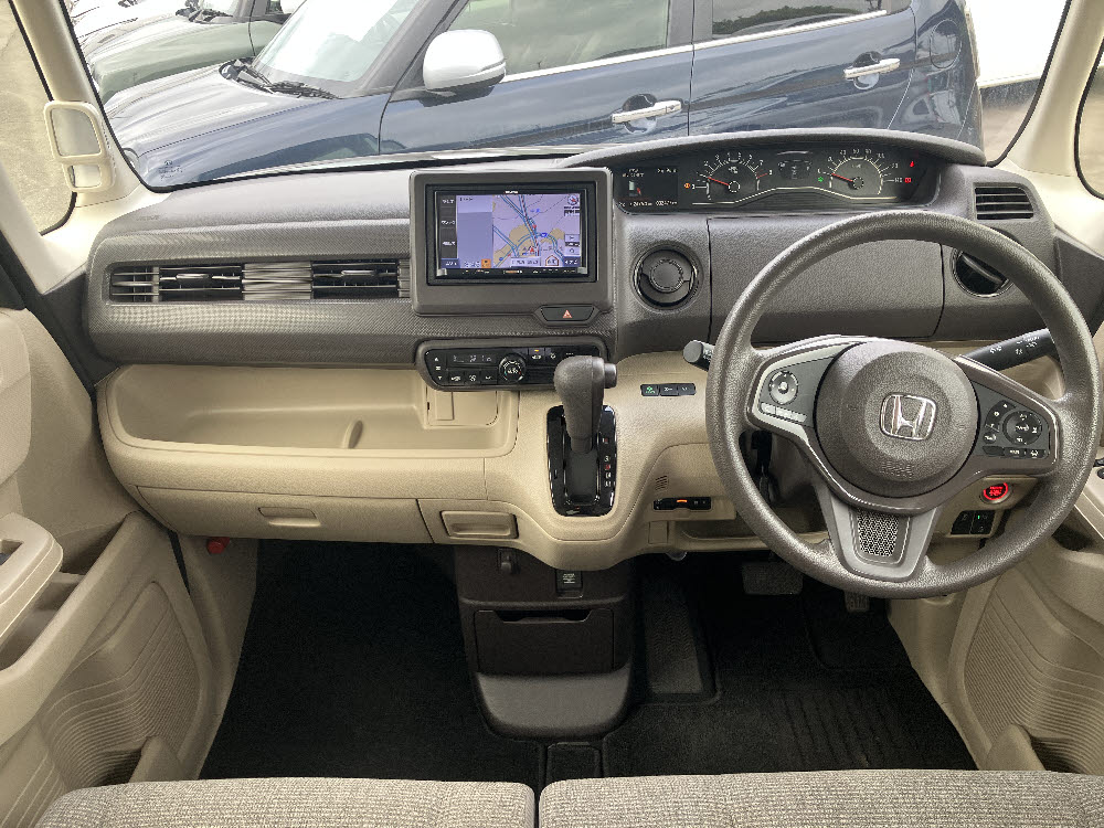 ホンダ　Ｎ ＢＯＸ　G　4枚目