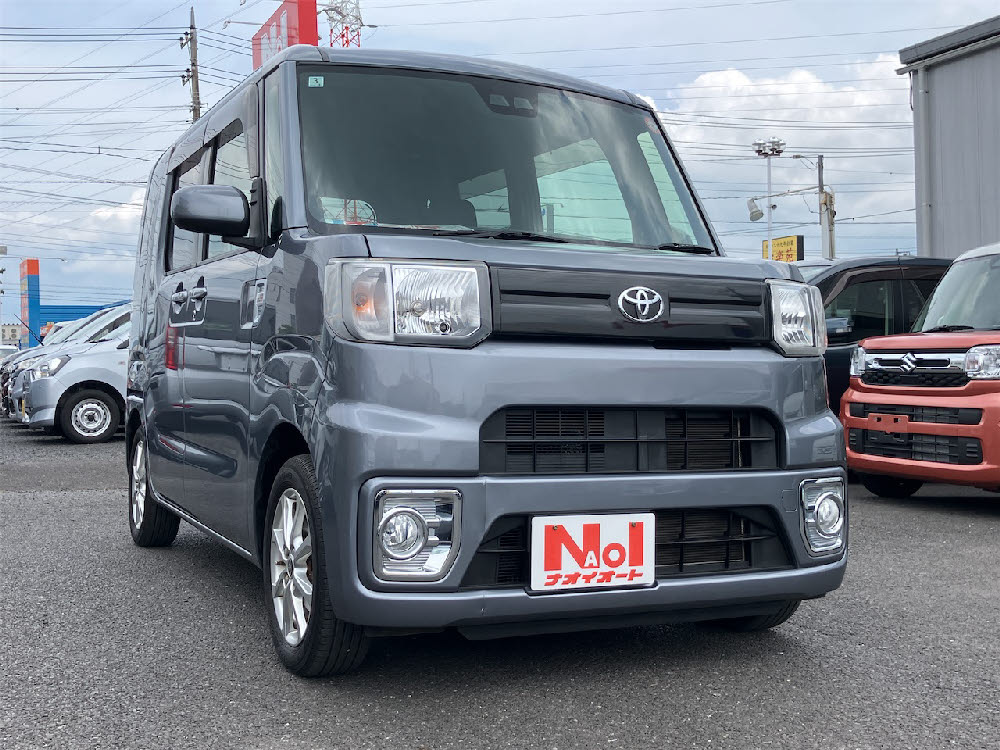 トヨタ ピクシス メガ L-SAⅢ2枚目