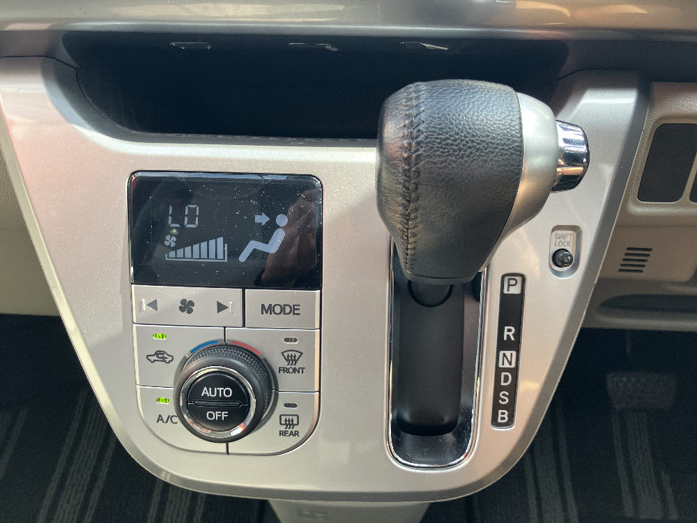 ダイハツ　キャスト スタイル　GターボSA316枚目