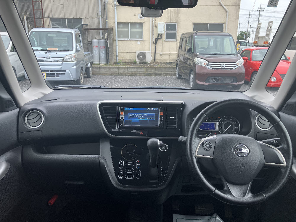 ニッサン デイズルークス ハイウェイスターターボ2枚目