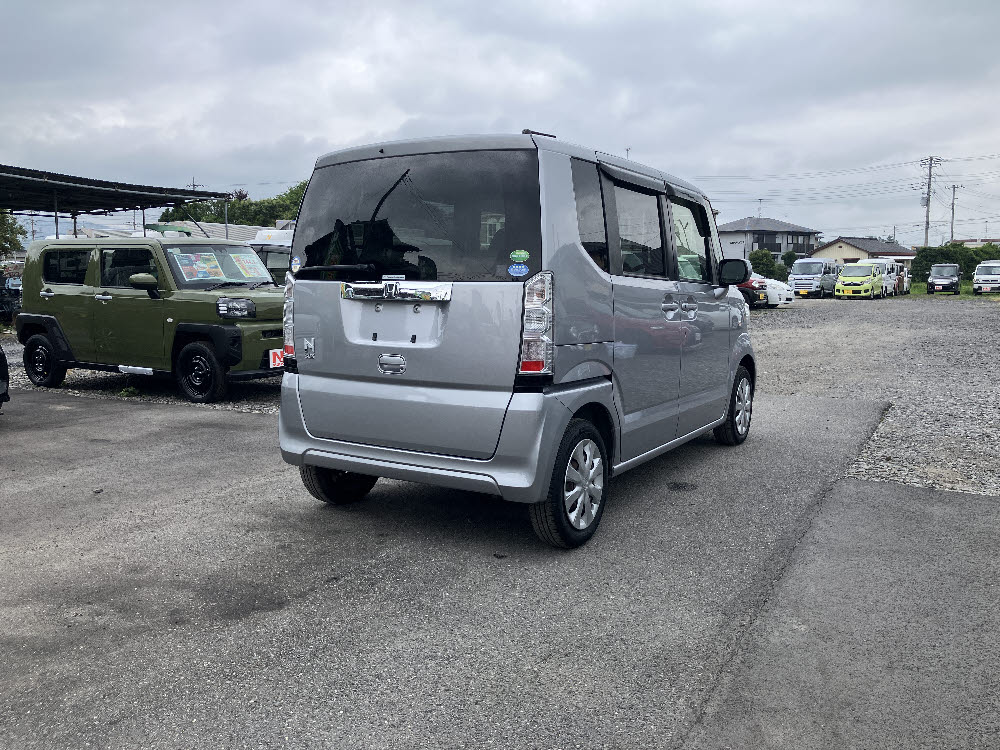 ホンダ N BOX C2枚目