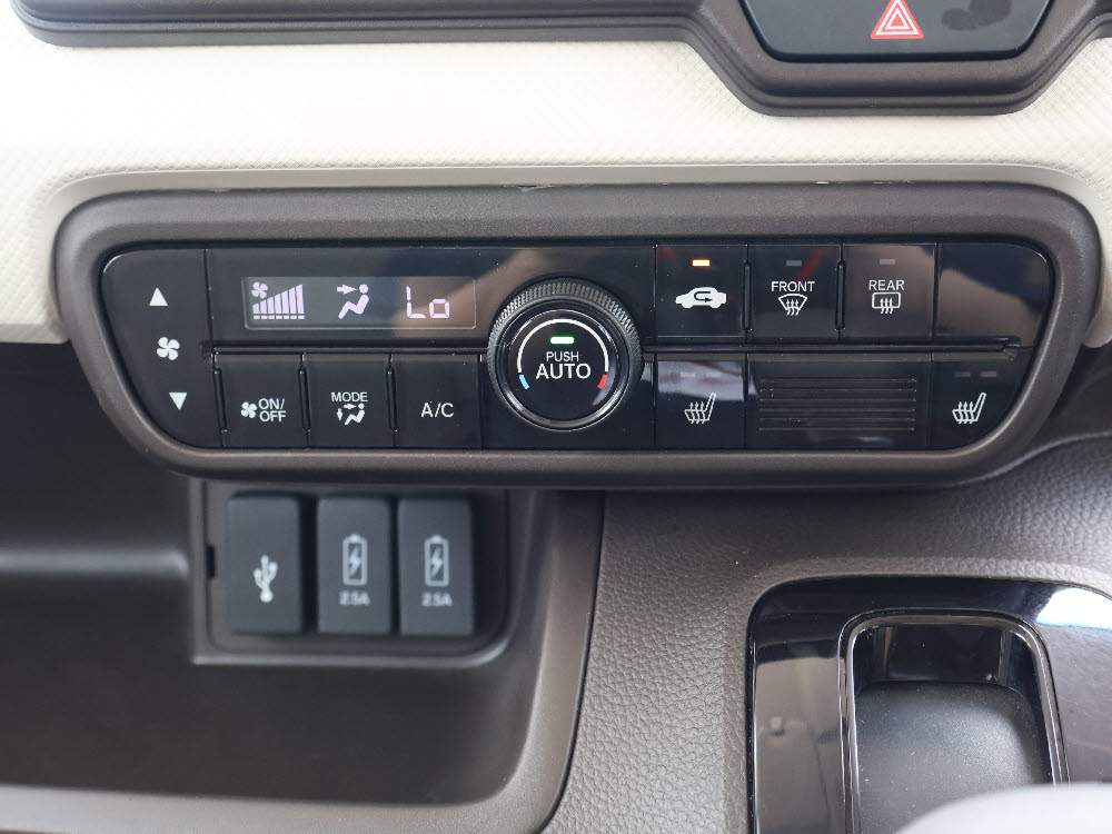 ホンダ N BOX L14枚目