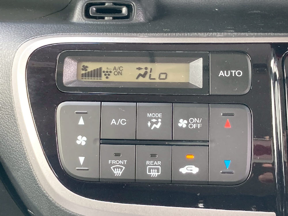ホンダ N BOXカスタム GAパッケージ 15枚目