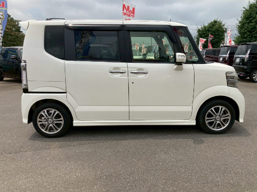 ホンダ N BOXカスタム GAパッケージ 3枚目
