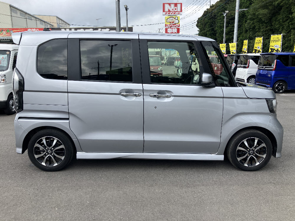 ホンダ N BOXカスタム G・EXホンダセンシング3枚目