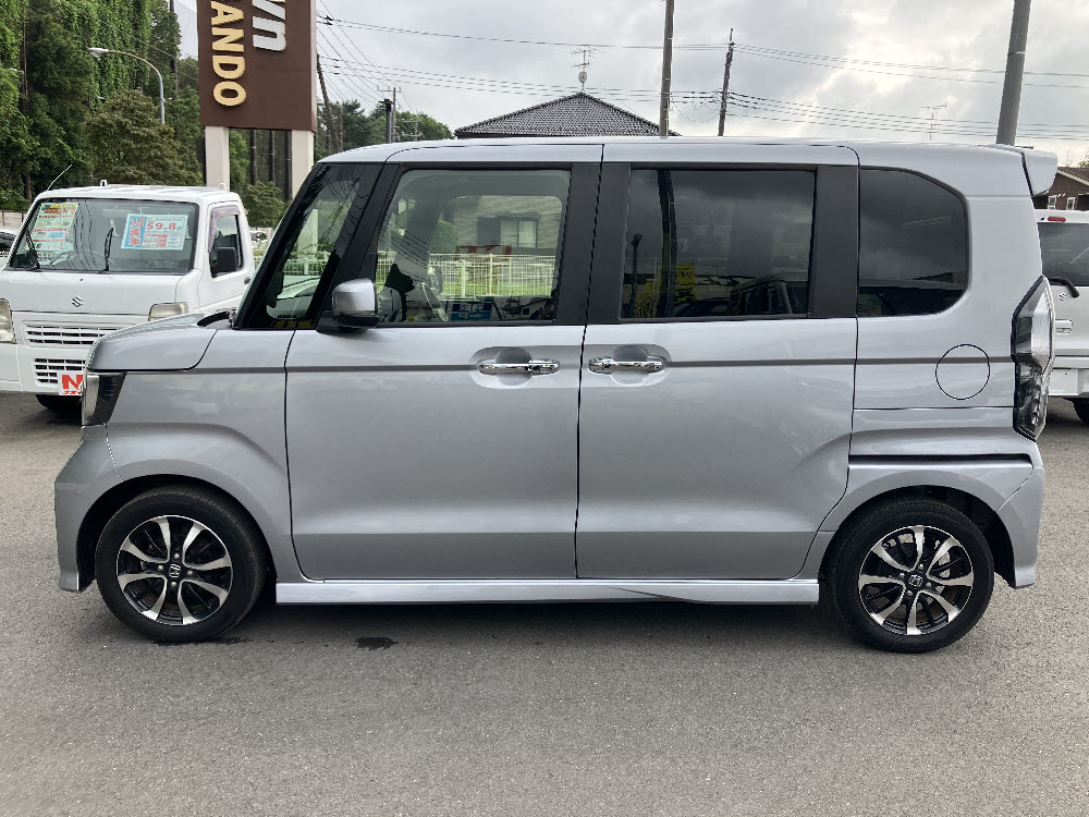 ホンダ N BOXカスタム G・EXホンダセンシング4枚目