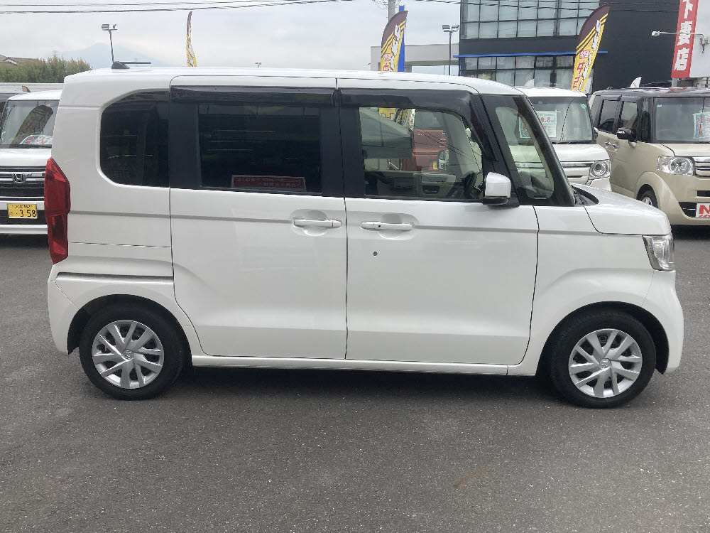 ホンダ N BOX L 3枚目
