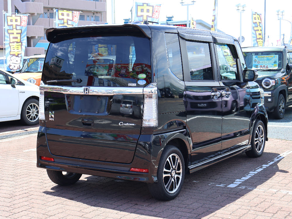 ホンダ　Ｎ ＢＯＸカスタム　GSSパッケージ3枚目