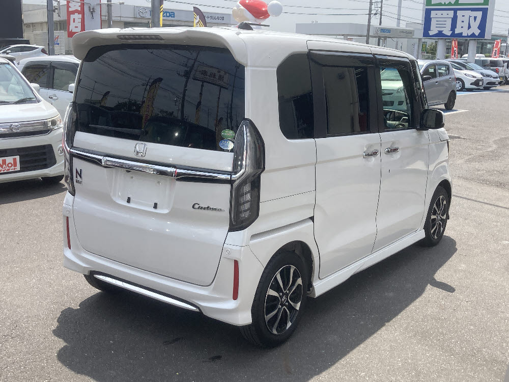 ホンダ N BOXカスタム GLホンダセンシング4枚目