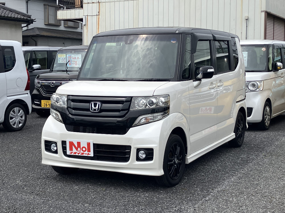 N BOXカスタム G・Lパッケージ