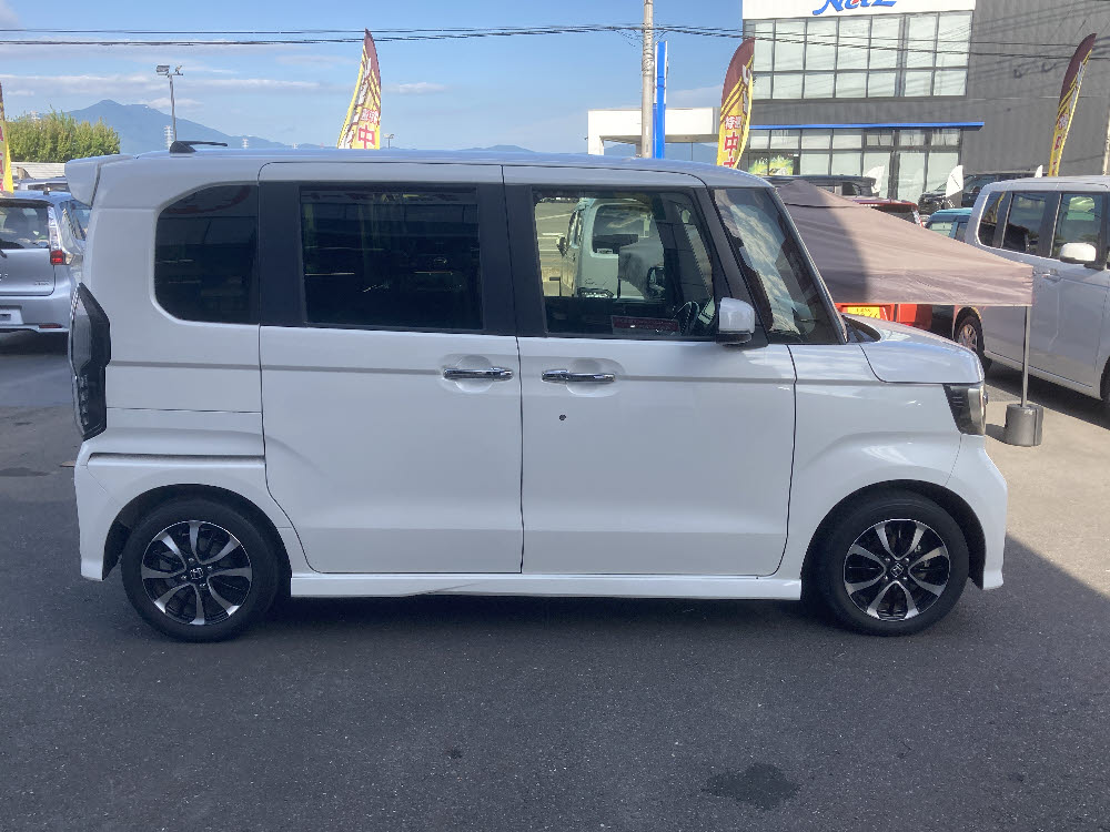 ホンダ N BOXカスタム GLホンダセンシング3枚目