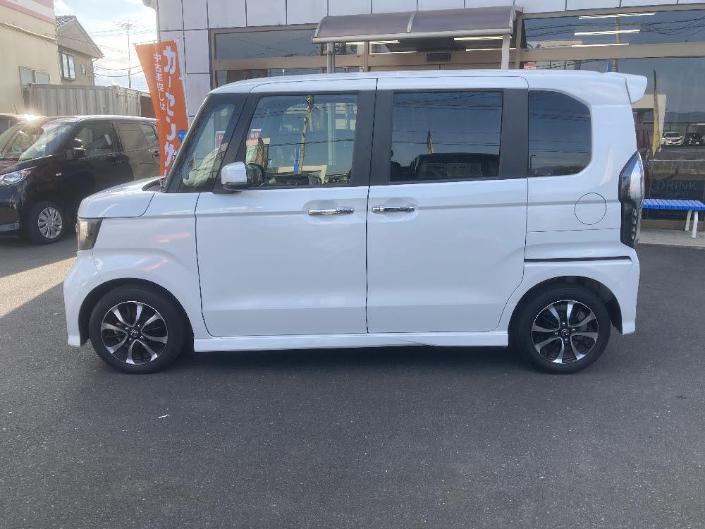 ホンダ N BOXカスタム GLホンダセンシング7枚目