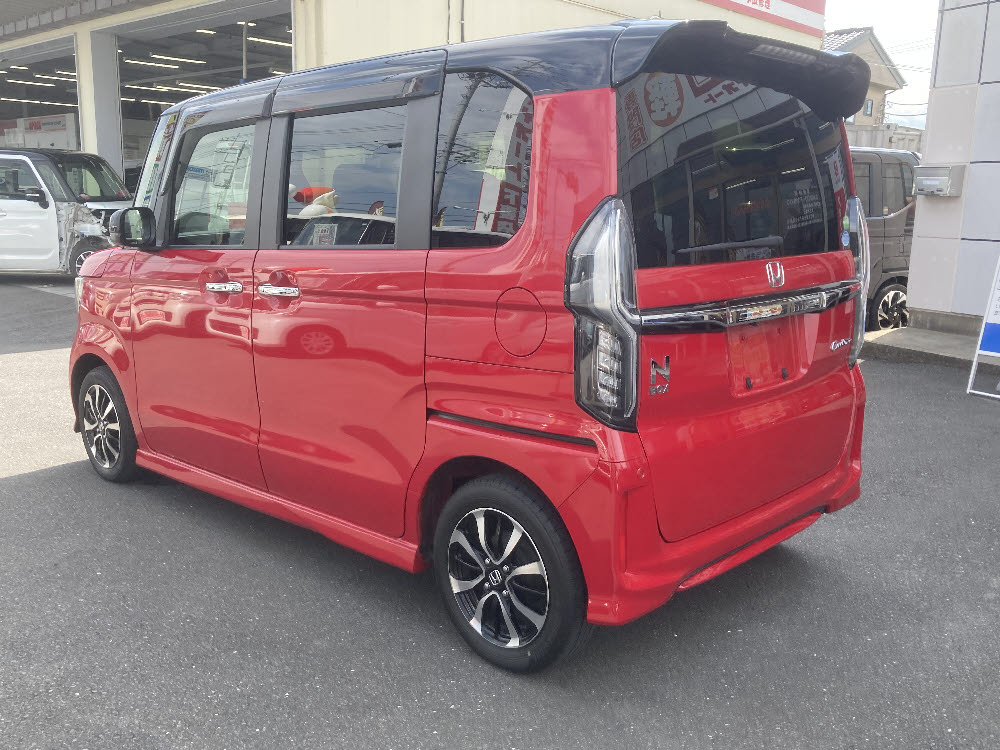 ホンダ　N BOXカスタム　GLホンダセンシング6枚目