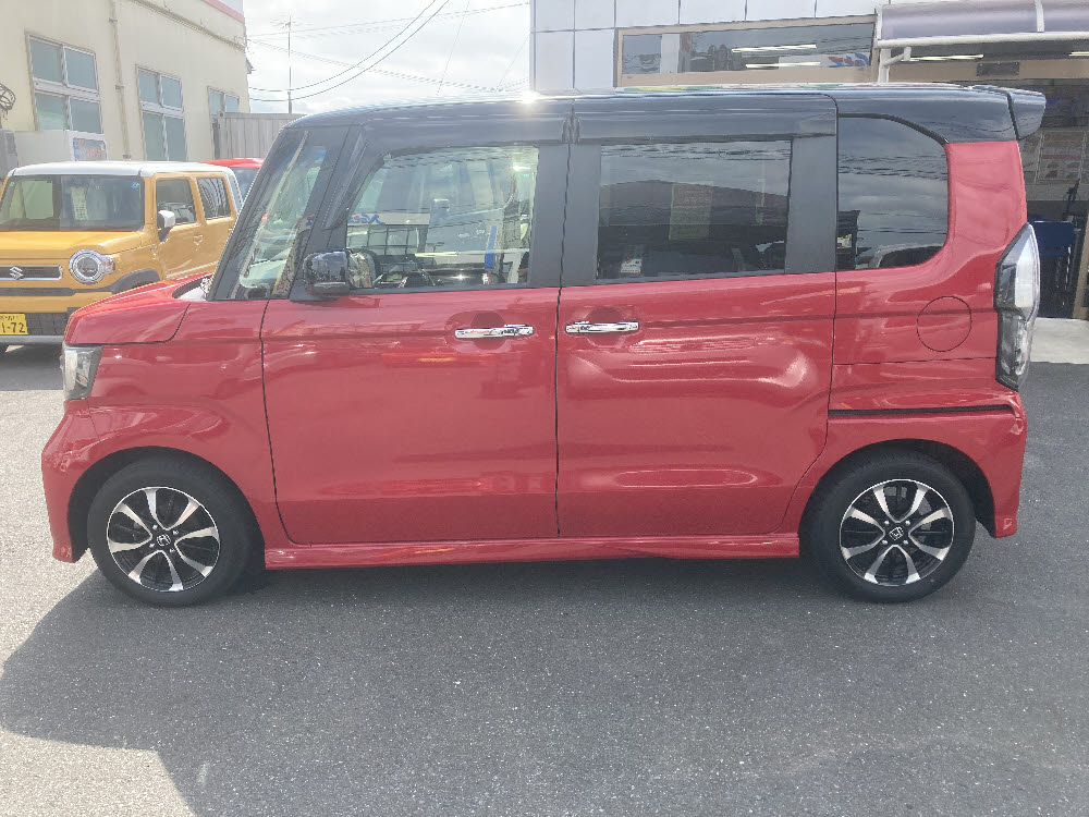 ホンダ　N BOXカスタム　GLホンダセンシング7枚目