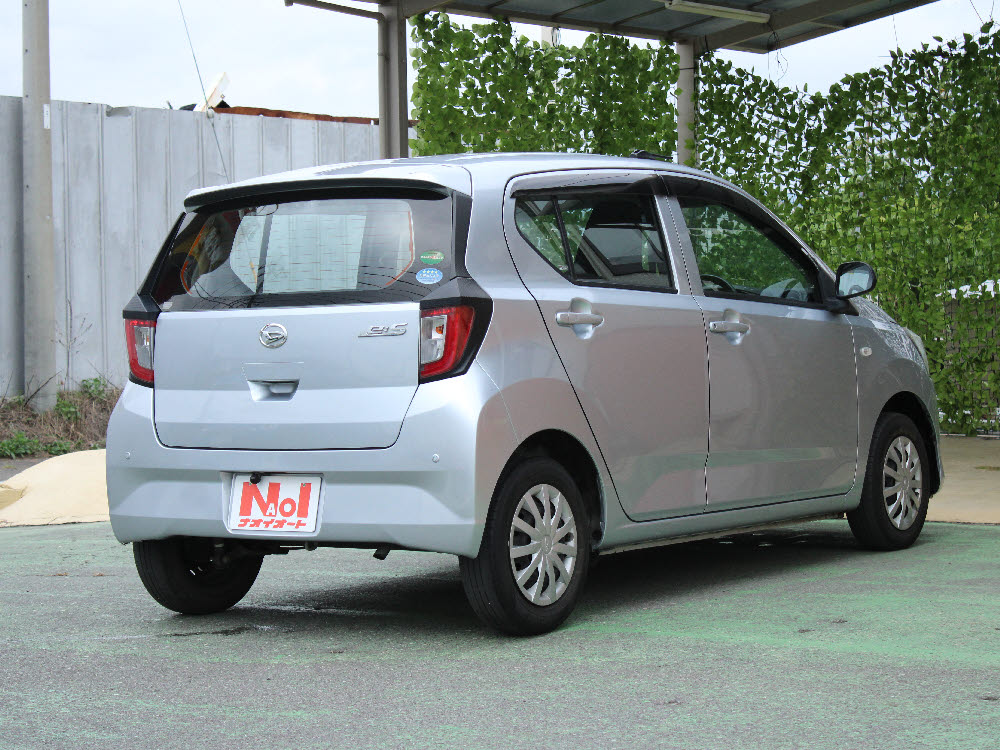 ダイハツ　ミライース　L-SAⅢ4枚目