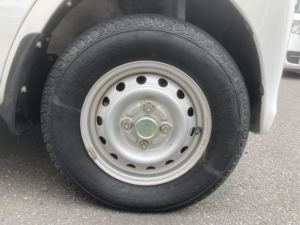 ニッサン NT100クリッパートラック SD 8枚目