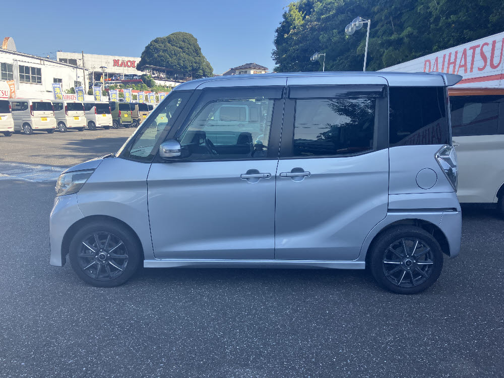 ニッサン デイズルークス ハイウェイスターS エマB3枚目