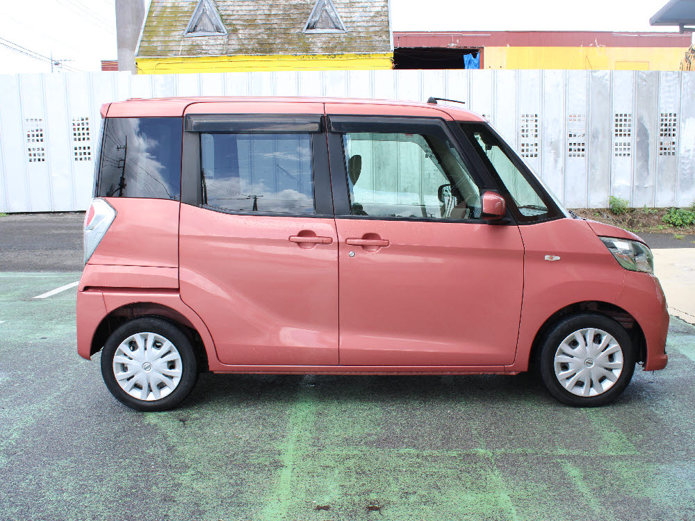 ニッサン　デイズルークス　S　エマB3枚目