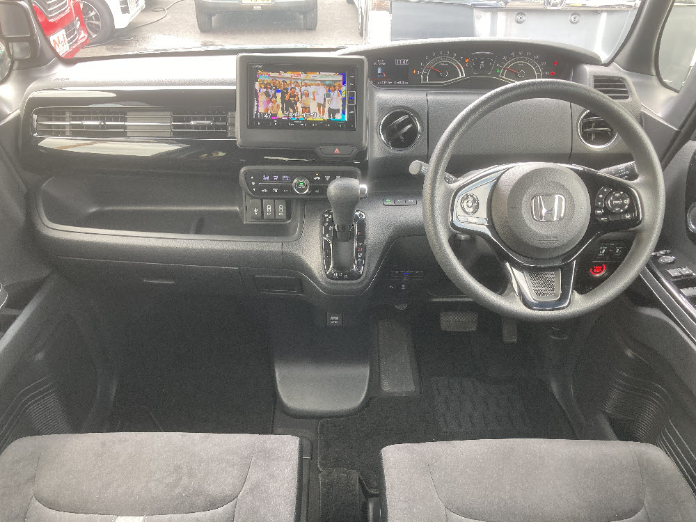 ホンダ　Ｎ ＢＯＸカスタム　EX　11枚目