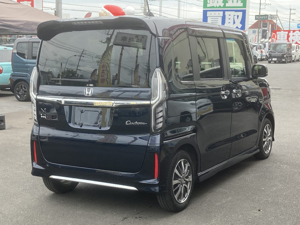 ホンダ　Ｎ ＢＯＸカスタム　EX　4枚目