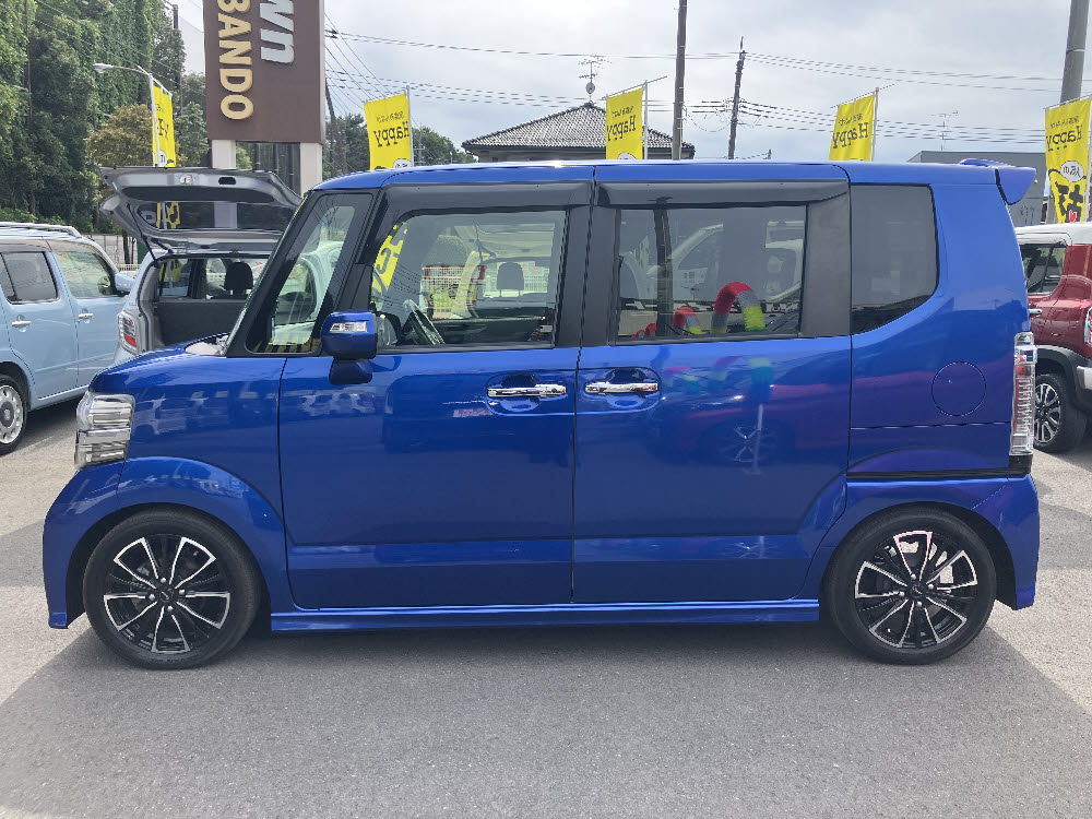 ホンダ　Ｎ ＢＯＸカスタム　GターボLパッケージ3枚目