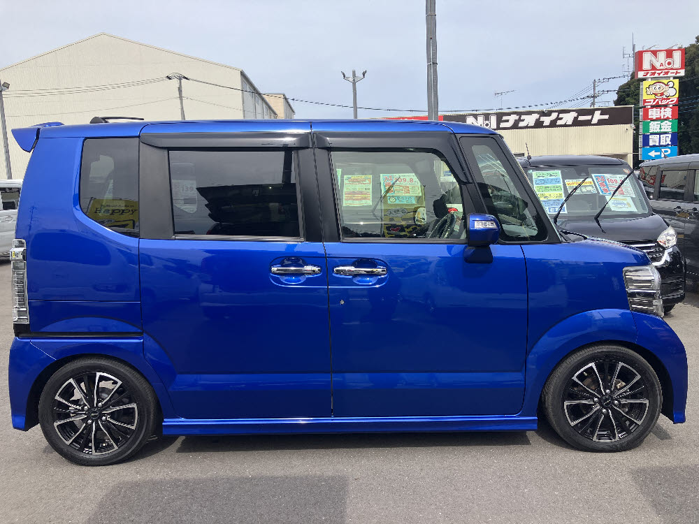 ホンダ　Ｎ ＢＯＸカスタム　GターボLパッケージ4枚目