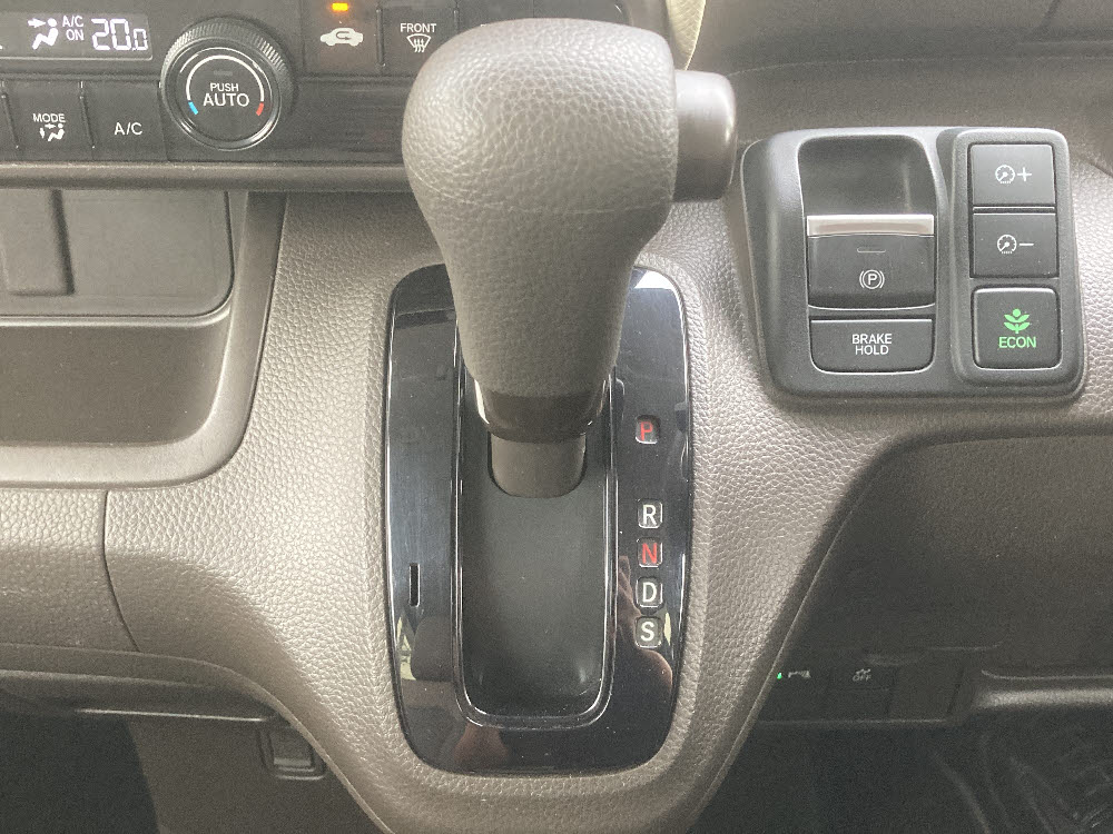 ホンダ N BOX G16枚目