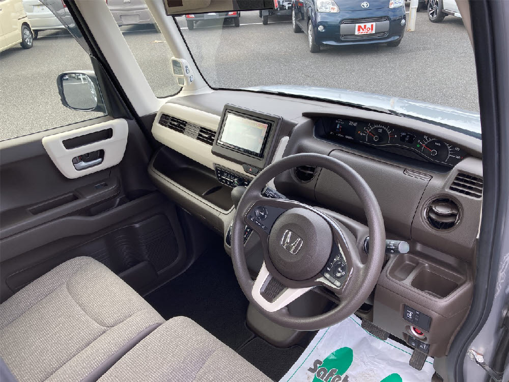 ホンダ N BOX L9枚目