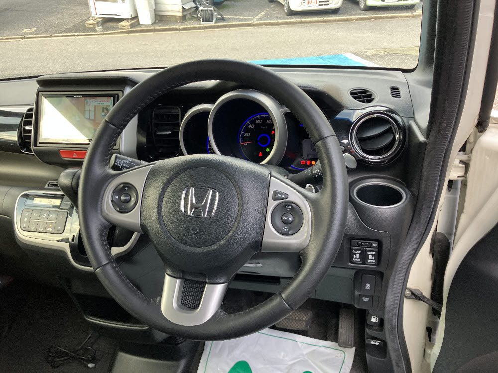 ホンダ N BOXカスタム ターボSSパッケージ5枚目