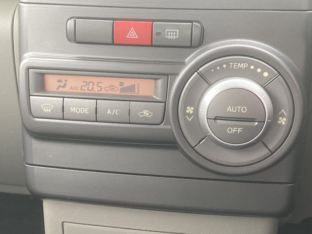 ダイハツ ムーヴコンテ G NAVI16枚目
