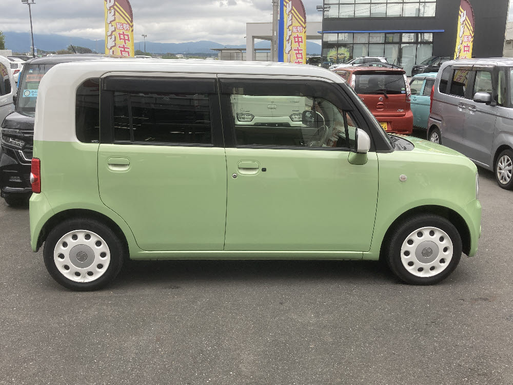 ダイハツ ムーヴコンテ G NAVI3枚目