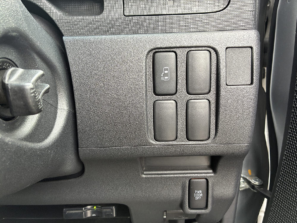 ダイハツ タントカスタム RS10枚目