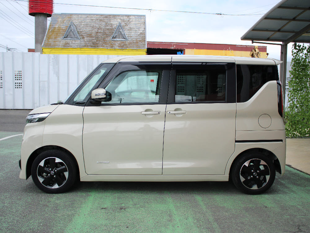 ニッサン ルークス ハイウェイスター X7枚目