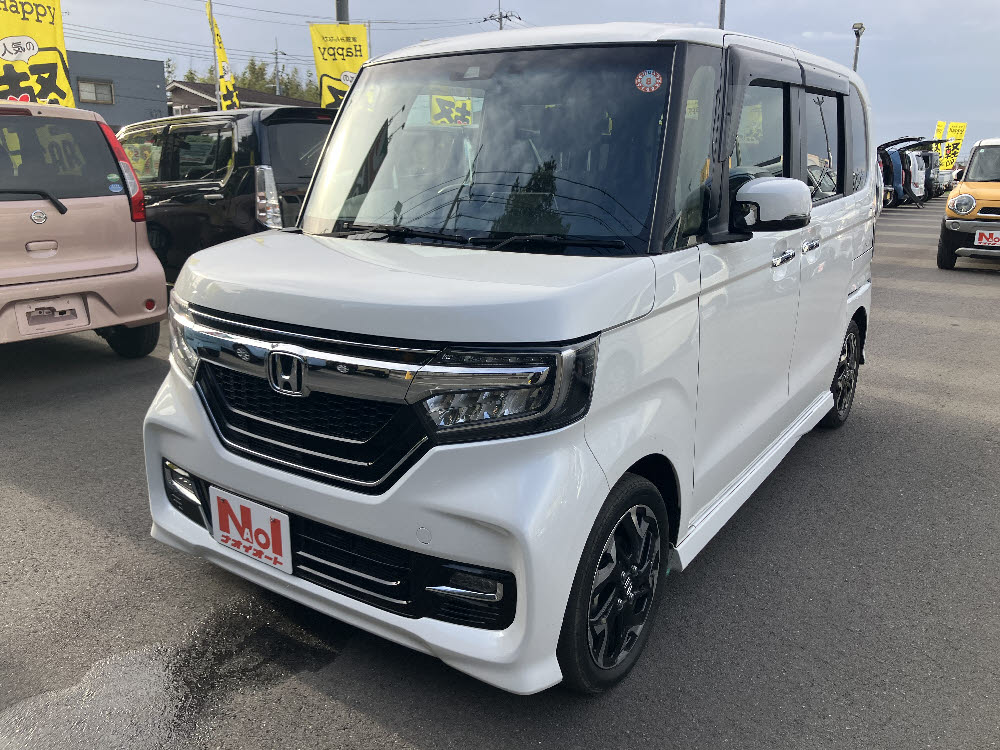 ホンダ　N BOXカスタム　G・Lターボホンダセンシング2枚目