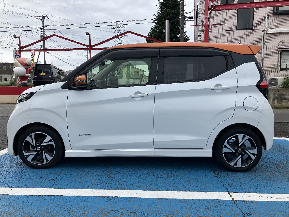 ニッサン　デイズ　ハイウェイスターGターボ7枚目