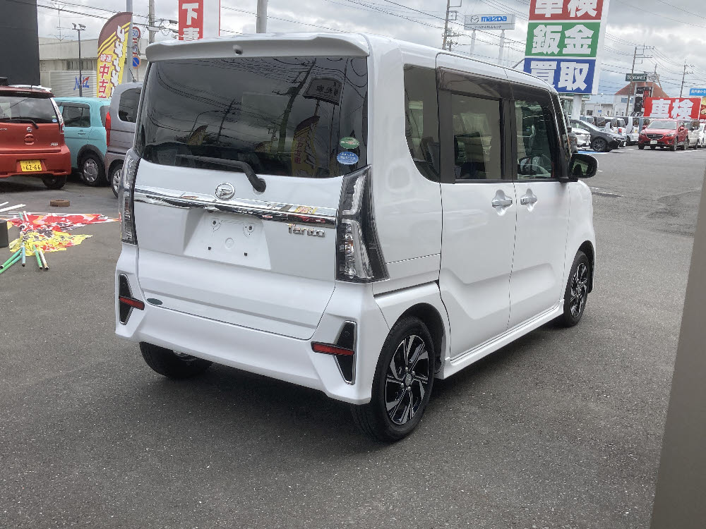 ダイハツ　タントカスタム　X4枚目