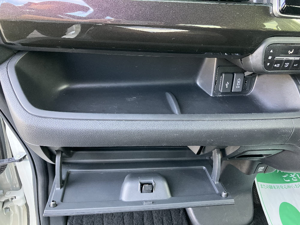 ホンダ N BOXカスタム GEXホンダセンシング18枚目