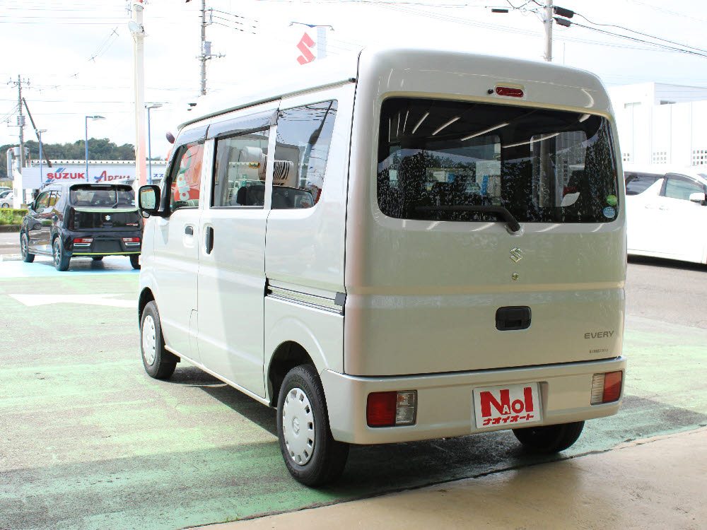 スズキ　エブリィ　ジョイン　4WD6枚目