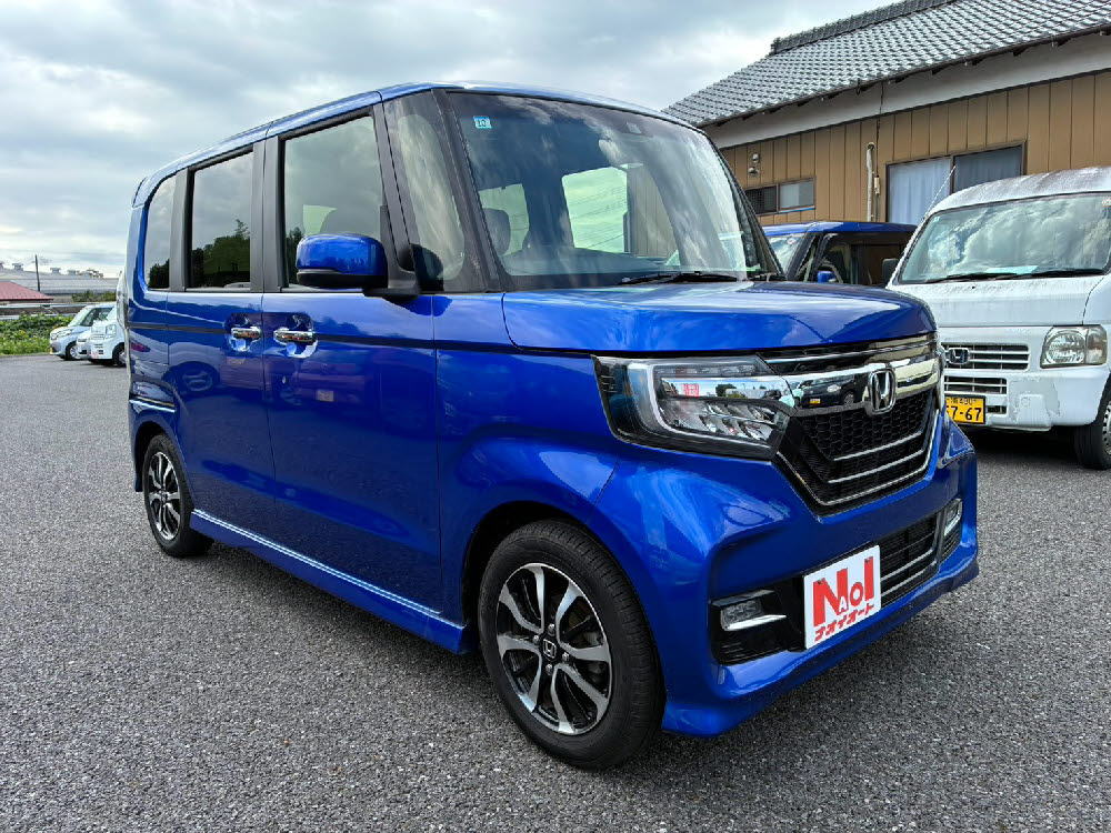 ホンダ N BOXカスタム GLホンダセンシング2枚目