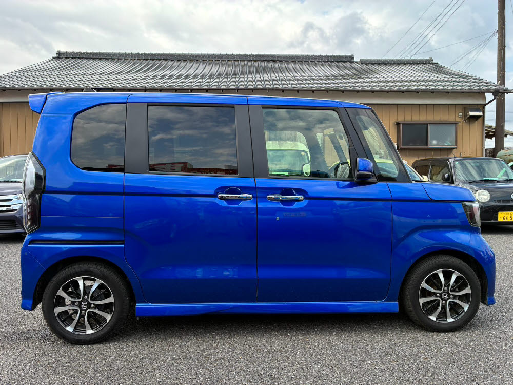 ホンダ N BOXカスタム GLホンダセンシング3枚目
