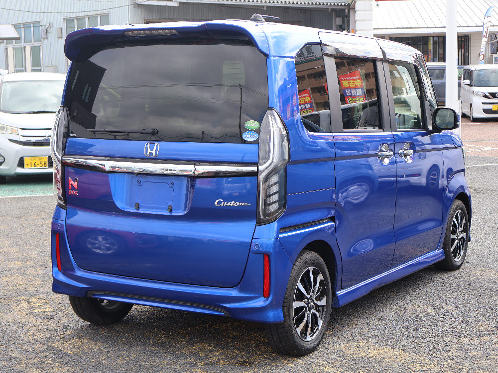 ホンダ N BOXカスタム GLホンダセンシング3枚目